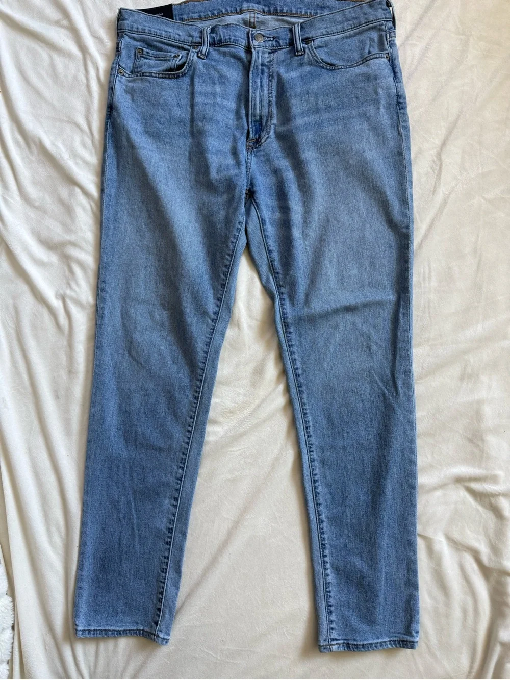 Abercrombie & Fitch Men's Athletic Skinny Stretch Jeans